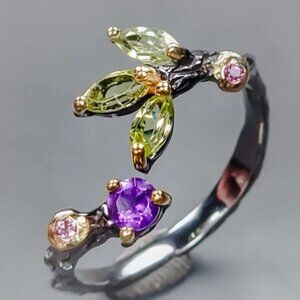 Ring Peridot Amethyst with Rhodolite Accents 925 Freesize